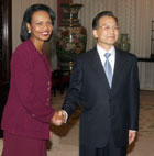 Secretary Rice shakes hands with Chinese Premier Wen Jiabao in Beijing, China, October 20, 2006. 