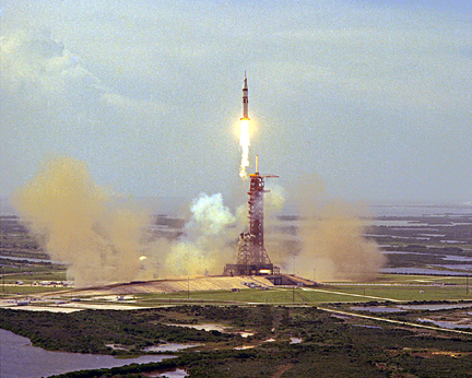 Apollo vehicle launch