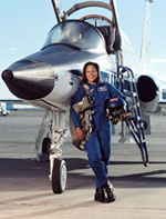 JSC2003-00678 : Astronaut Joan Higginbotham