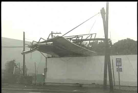 Image of sign damage in Matamoros Mexico