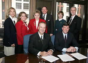 Members of OSHA and SkillsUSA after national Alliance signing on October 17, 2005