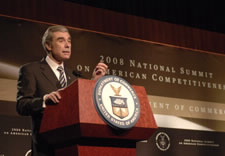 Photo of Secretary Gutierrez at podium at the 2008 National Summit on American Competitiveness in Chicago.