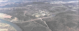 Photo from 1991 shows White Oak Lake (lower center).