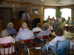 Senator Carper visits residents at Heritage at Milford