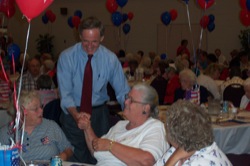 Senator Carper speaks to seniors at the CHEER Community Center