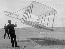 The 1901 Glider in a kite test
Image credit: Library of Congress