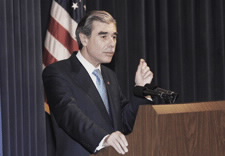 Secretary Gutierrez gesturing during a speech.