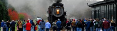 Visitors get a close look at one of Steamtown's steam locomotives on an excursion to East Stroudsburg. (NPS Photo, Ken Ganz)