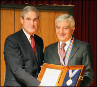 FBI Director Robert S. Mueller and Italian National Police Chief Giovanni De Gennero