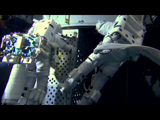 <b>21. SM4 Neutral Buoyancy Lab B-roll:</b> Corrective Optics Space Telescope Axial Replacement (COSTAR) instrument removal and Cosmic Origins Spectrograph (COS) installation B-roll