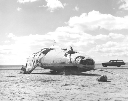 M2-F2 crash on Rogers Dry Lake