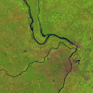 An image from the Landsat-5 Thematic Mapper of the region around St. Louis, Missouri, on August 14, 1991, one year before the Mississippi flood.  The three rivers seen in this image are, from top to bottom, the Illinois, the Mississippi, and the Missouri.  St. Louis is just south of the Missouri River in the center of this image.