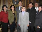 Senator Boxer meets with members of the Hispanic Chamber of Commerce. 