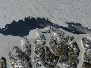 Image of Ayles ice shelf on August 14, 2005 at time 00:00 GMT.