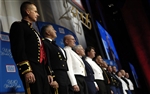 USO WORLD GALA - Click for high resolution Photo