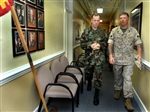 MULLEN AT CAMP LEJEUNE - Click for high resolution Photo