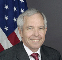 Official photo of Ambassador James M. Derham