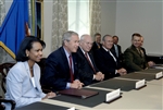 PENTAGON MEETING - Click for high resolution Photo