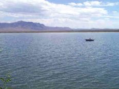 Boat on Wilson Reservoir