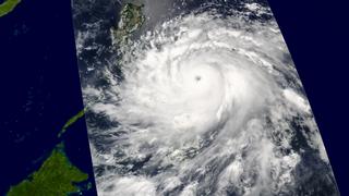 On May 16, 2004 Nida engulfs the Philippines.