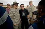 POSING WITH ROBIN WILLIAMS - Click for high resolution Photo