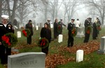 WREATHS ACROSS AMERICA - Click for high resolution Photo