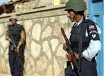 IRAQI POLICE - Click for high resolution Photo