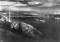 Golden Gate Bridge and San
Francisco Skyline