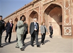 HUMAYUN'S TOMB - Click for high resolution Photo