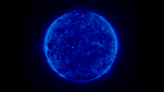 Left-eye view of the Sun at 171 Ångstrom wavelength of light.