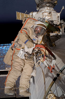 ISS014-E-14502 : Mikhail Tyurin conducts spacewalk