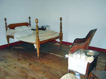 The bed that Stonewall Jackson died on.