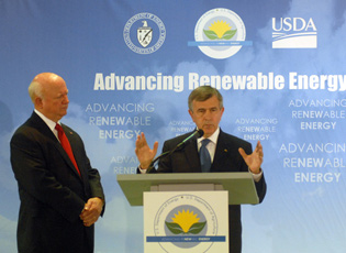 Agriculture Secretary Mike Johanns and Energy Secretary Samuel Bodman Kick Off Renewable Energy Conference