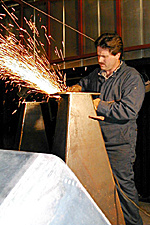 Tim Puckett building a telescope