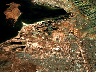 Landsat 7 image of Salt Lake City, 7-31-2000