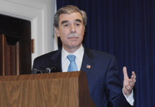 Gutierrez gesturing during a speech.