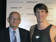 Steve Wilkinson (left) with Michael Phelps