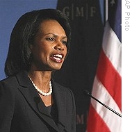 Secretary of State Condoleezza Rice delivers policy speech on US-Russia relations, in Washington, 18 Sep 2008.<br />