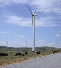 Photo of a large wind turbine on a wind farm in Lawton, OK.