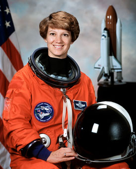 S99-00858 : Astronaut Eileen Collins