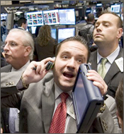 华尔街周三大跌陷入恐慌