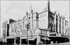 Image of the Fox Theater in Seattle, Washington