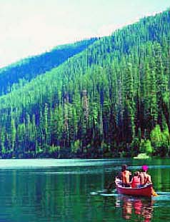 An afternoon canoe ride on Tally Lake