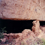 closeup of a Walnut Canyon cliff dwelling