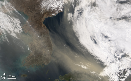 Dust Storm over Korea Image. Caption explains image.