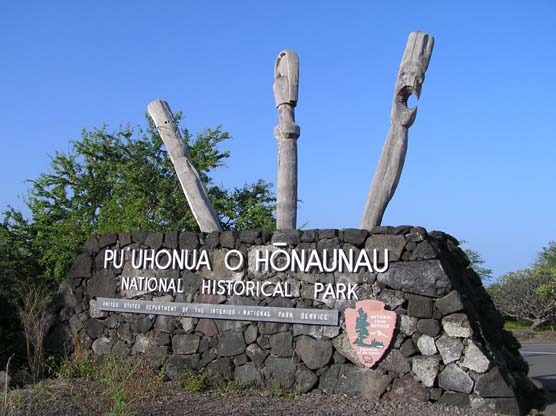 Welcome to Pu'uhonua o Honaunau National Historic Park