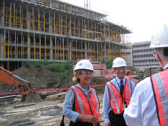 July 23, 2004 - Drs. Fauci and Zoon Visit Construction Site