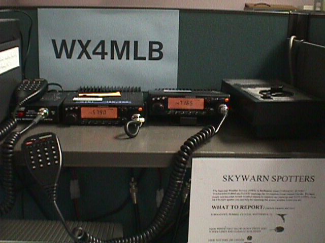 Image of the ham radio at the office