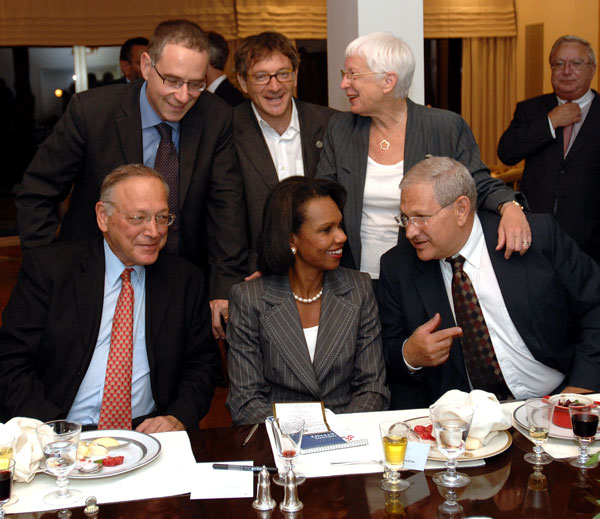 Secretary Rice at a formal dinner in her honor, hosted by U.S. Ambassador to Israel, Richard H. Jones, at his residence in Herzliya, with representatives of the Israeli Civil Society Oct. 16, 2007. Standing from left to right: Prof. Eyal Zisser, Dr. Ron Pundak, Prof. Galia Golan Sitting on the Secretary's right: Prof. Uriel Reichman. On the Secretary's left: David Brodet. Photo credit: Matty Stern/U.S. Embassy Tel - Aviv