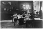  [Seven women working in Roycroft shop, E. Aurora, N.Y.]